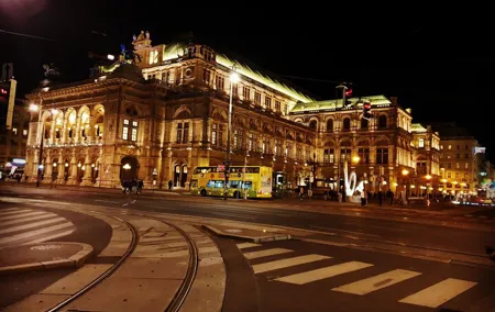 Vienna By Night 1 Hour Sightseeing Tour