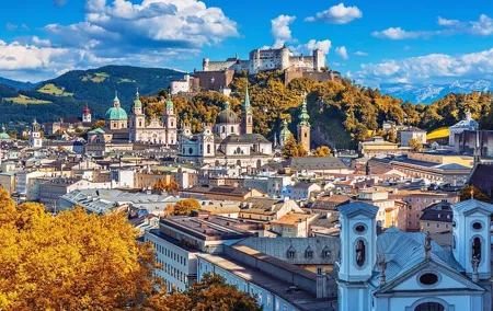 Private Perfect One Day Guided Tour from Vienna to Hallstatt and Salzburg
