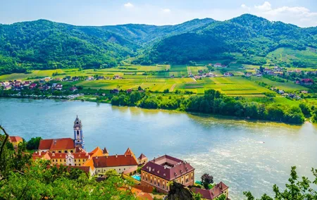 Vienna: Melk Abbey, Danube Valley, Wachau Private Car Trip