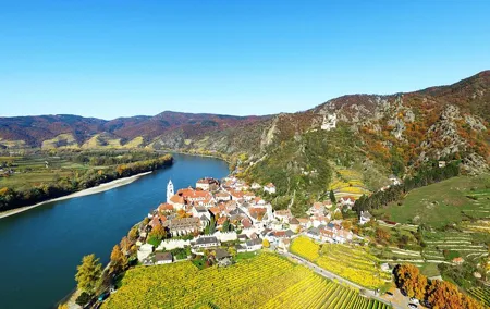 Private Tour Vienna to Salzburg via Wachau & Lake District