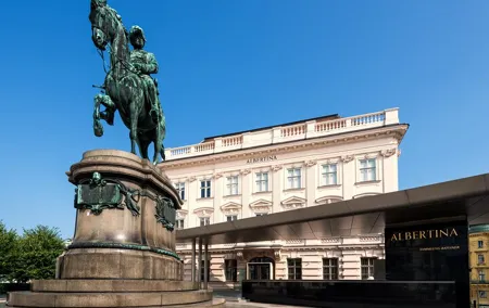Skip-the-line Albertina Palace, Museum Vienna Private Tour