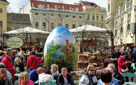 Private Easter Markets Walking Tour in Vienna