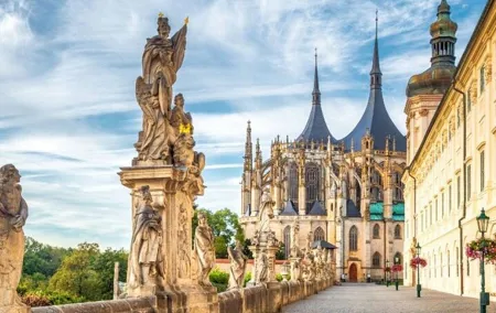 Kutna Hora by Train: Prague's Best Day Trip