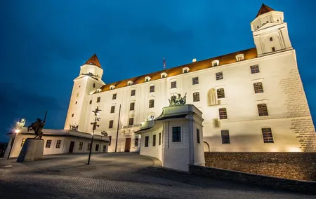 Private Direct Transfer From Vienna City Center to Bratislava