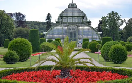 Schoenbrunn Palace Private Walking Tour in Vienna