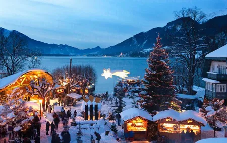 Where Locals Go for Christmas: Wolfgangsee Advent Tour