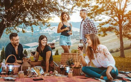 Picnic in the countryside in the heart of Chianti