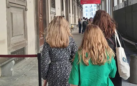 Fun Uffizi Museum Tour for Kids and Families in Florence with specialized guide