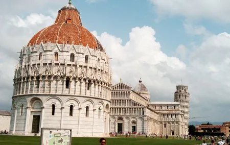 Pisa and Lucca Lunch&WineTasting Included from Florence