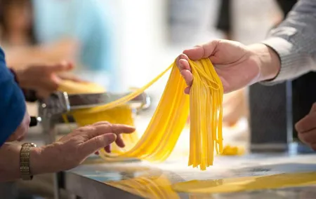 Handmade Pasta & Traditional Dessert Cooking Class in Florence