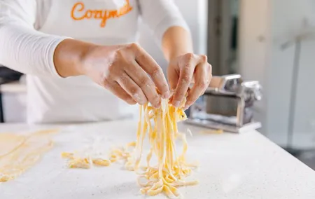 Make Fresh Pasta & Tiramisù in a Cozy Tuscan Home (3-Course Meal)