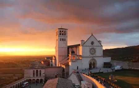 Assisi with Gourmet Lunch&Wine Fullday from Florence
