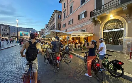 Florence Evening Electric Bike Tour Discover the City by Night