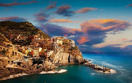 Day Trip from Florence: Cinque terre in a full immersion - private tour
