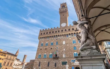 Renaissance and Medieval Florence with Accademia, Cathedral & typical Lunch