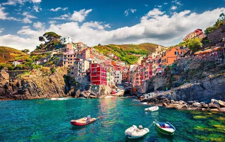 From Florence: Cinque Terre Private Day Tour