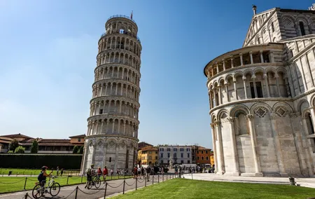 Lucca to Pisa PRIVATE E-Bike Tour + Pick Up & Drop Off