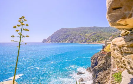 Private Full day Tour to Cinque Terre and Pisa from Florence