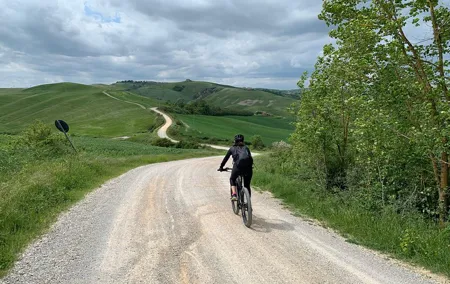 Tuscany SPA & Crete Senesi e-bike Tour – Florence Day Trips