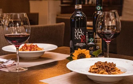 Half-Day Market Tour and Tuscan Cooking Experience in Florence