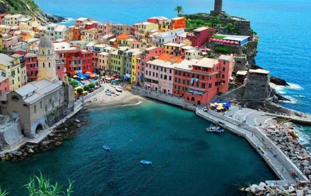 From Florence: Private minivan Tour to 5 Terre by Minivan