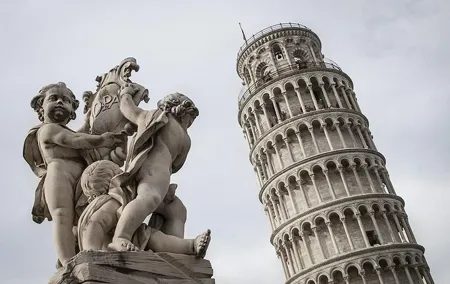 Pisa and Lucca PRIVATE TOUR from SIENA