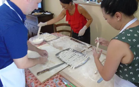 Sono Italiano! Lunch and Cooking Demo in Umbria region Fullday from Florence