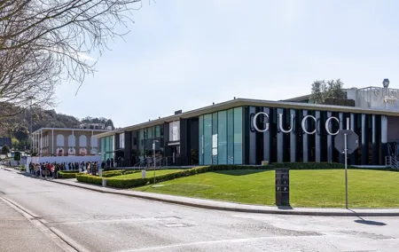 Private Shopping Tour from Florence hotels to The Mall Outlet