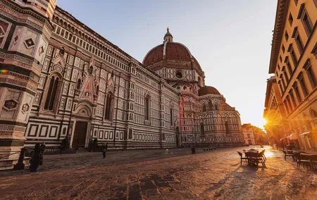 Explore Florence Starting from Italy's Second Largest Duomo