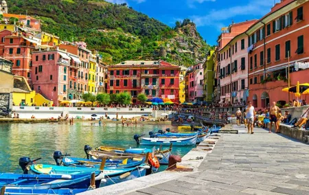 Cinque Terre with Vernazza Manarola and Corniglia Fullday from Florence