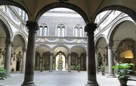 Florence Hidden Power and Beauty of the Medici Guided Tour