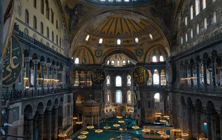 Istanbul Guided Tour Hagia Sophia, Topkapi, Cistern with Tickets