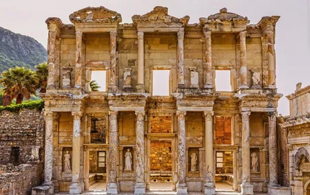 Istanbul to Ephesus Full Day Guided Tour, Flight and Lunch incl.