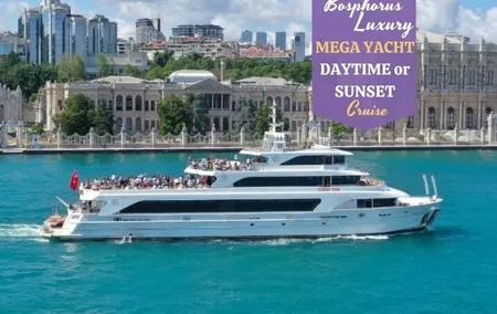 Bosphorus Daytime or Sunset Sightseeing Cruise & Audio Guide