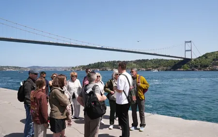 Guided Bosphorus & Black Sea Cruise – 4 Stops from Istanbul