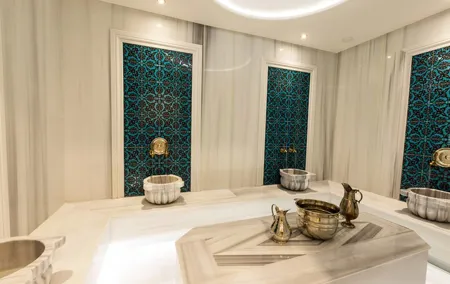 Turkish Bath Spa and Massage Experience in Taksim