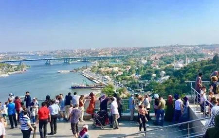 Istanbul Two Continents Beylerbeyi Palace Tour