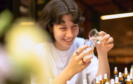 2 Hours Perfume Making Workshop in Istanbul
