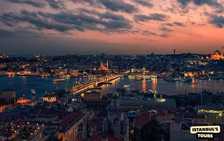 Istanbul Private Yacht Sunset Tour - 2 Hours
