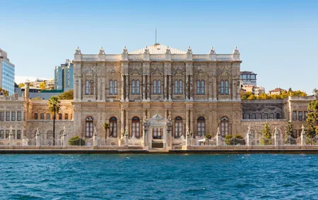 Dolmabahçe Palace and Harem Skip-the-Line Ticket with Audio Guide
