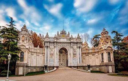 Dolmabahce Palace Half-Day Tour