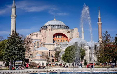 Private Guided Istanbul Tour – Hagia Sophia, Blue Mosque, Topkapi