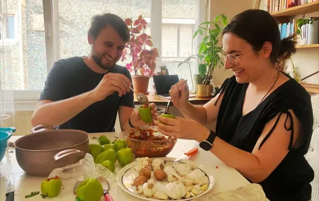 Istanbul Turkish Home Cooking Class with a Local
