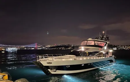 Bosphorus Night Cruise with Luxury Yacht