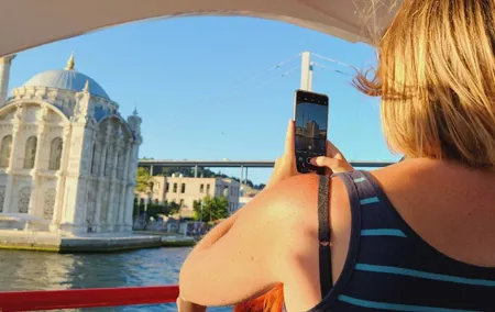 2-Hour Sunset Cruise Tour in Bosphorus