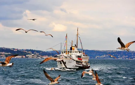 Afternoon Bosphorus Cruise Tour, Golden Horn Coach Tour and Pierre Loti Tour