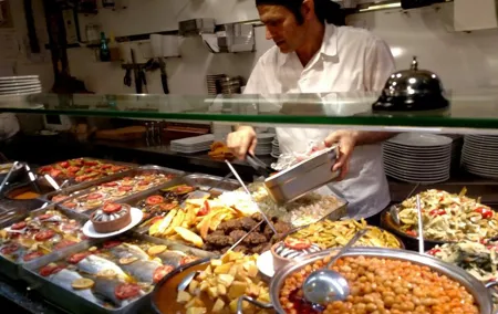 Istanbul: Evening Private Food Tour In Kadikoy