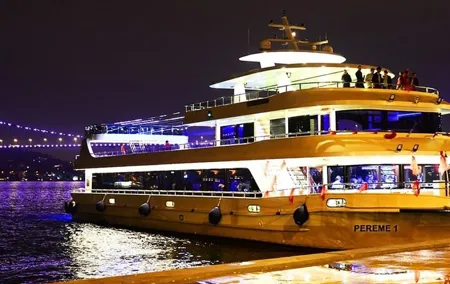 Bosphorus Cruise Tour with Turkish Show
