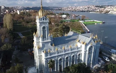 Istanbul Heritage - Full Day Bus and Boat Tour