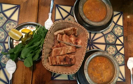 Food Tour in Istanbul with Local Guide